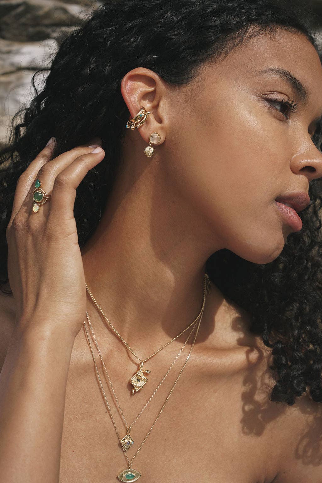 Sidewinder Necklace in Moonstone/Gold