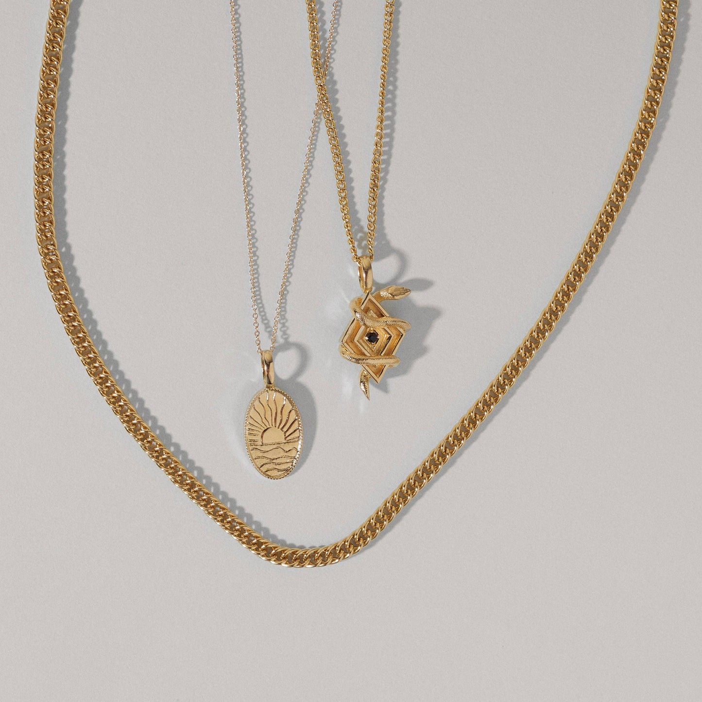 Sidewinder Necklace in Moonstone/Gold