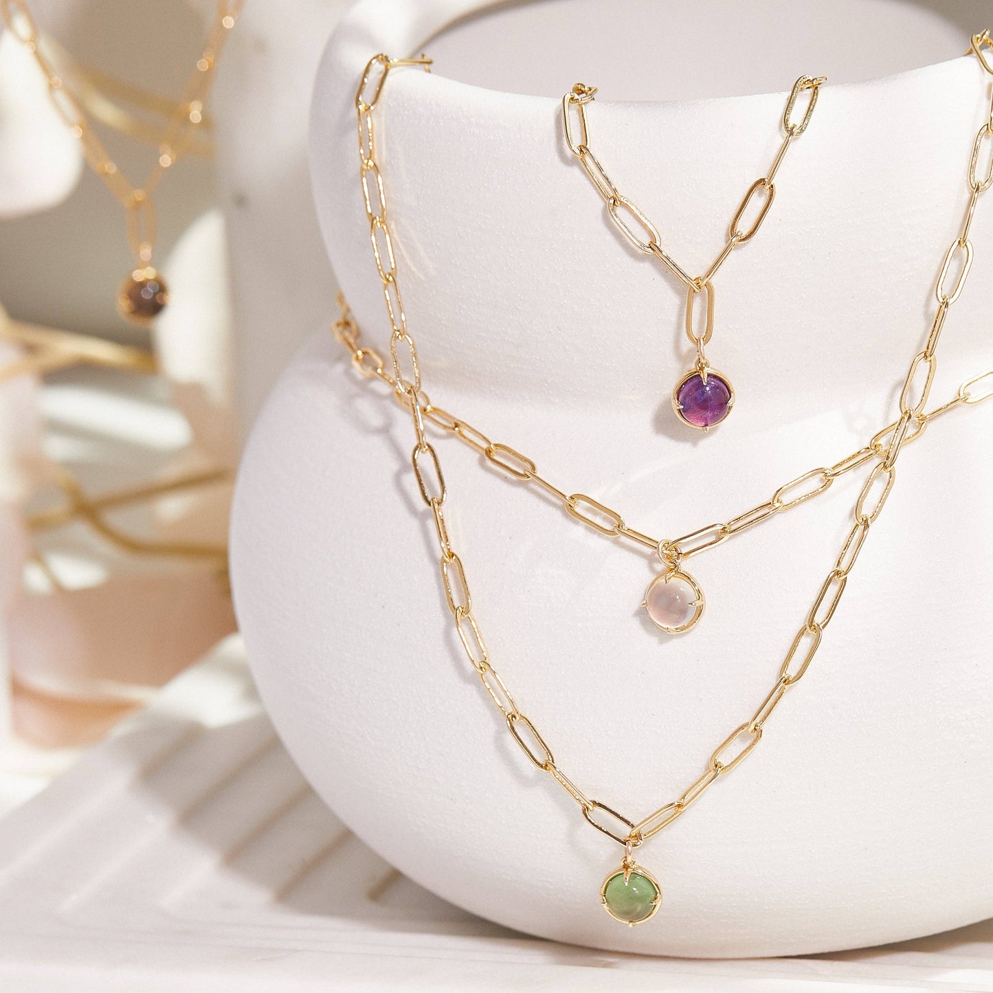 Fortune Teller Necklace in White Moonstone/Gold