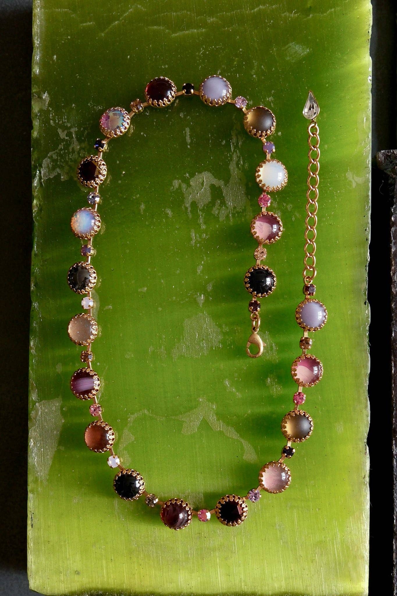 Paint Pot Layering Choker in Punk Rocks