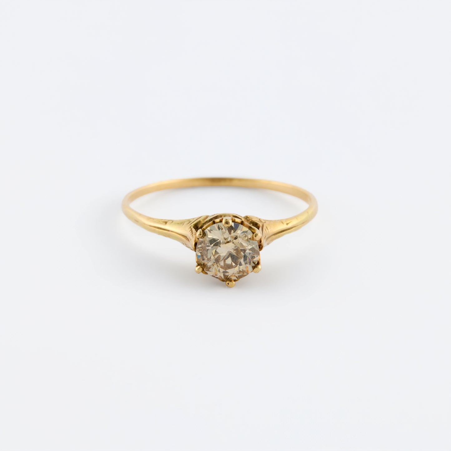 Yellow Gold Solitaire Antique Ring