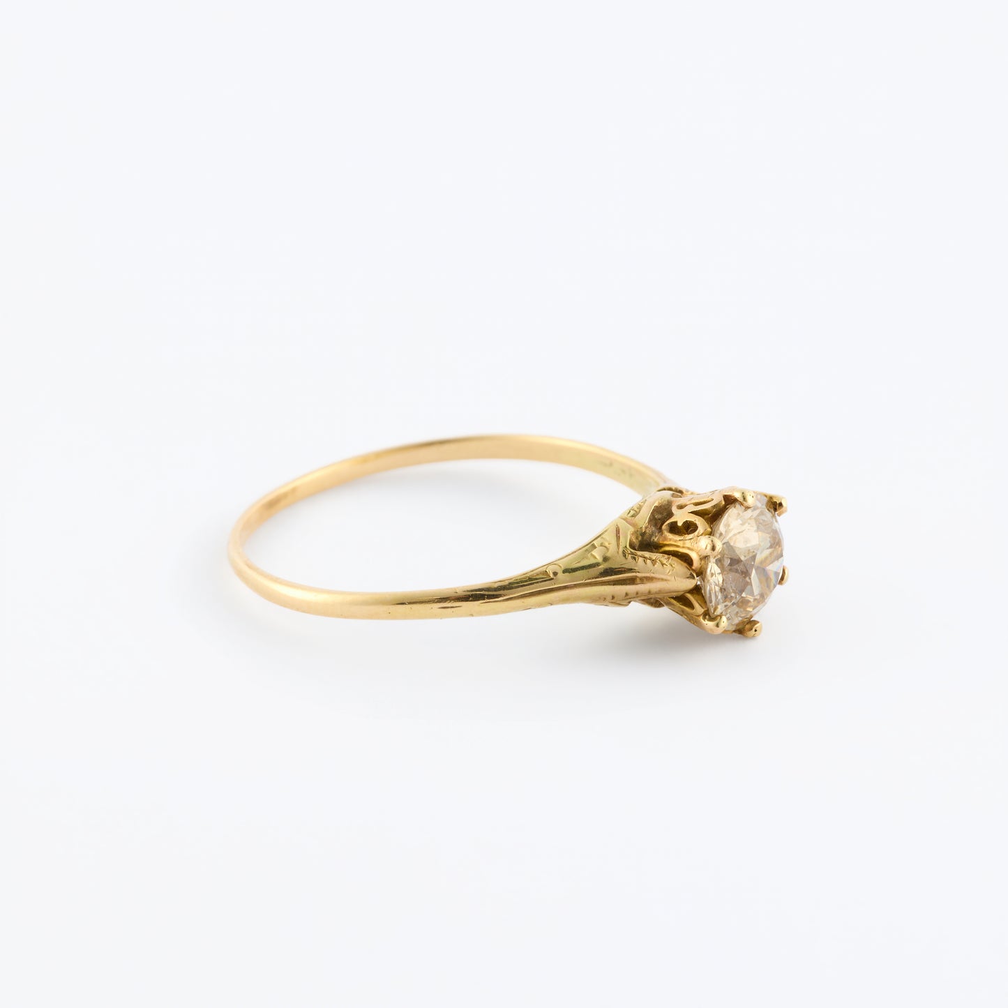 Yellow Gold Solitaire Antique Ring