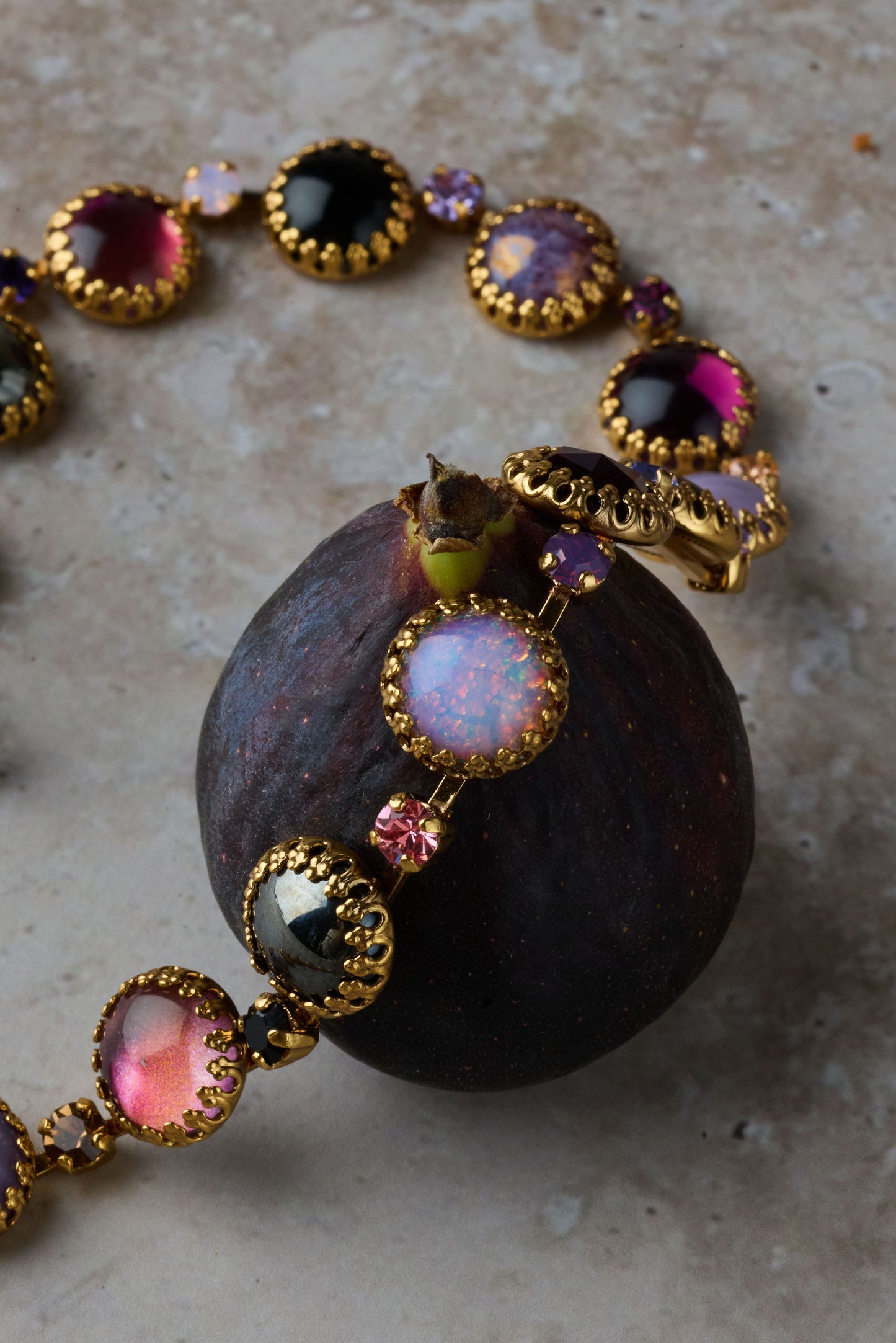 Paint Pot Layering Choker in Punk Rocks