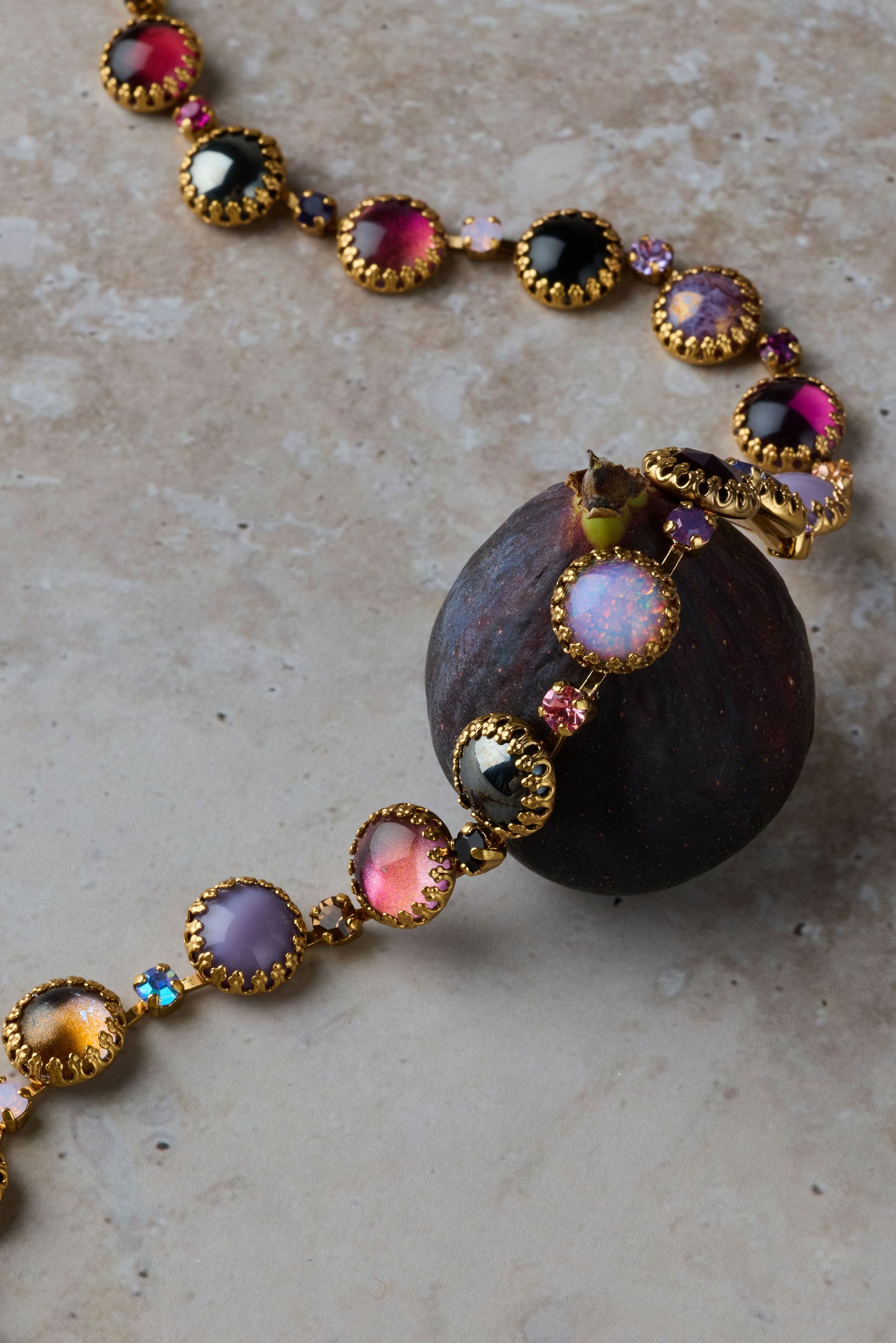 Paint Pot Layering Choker in Punk Rocks