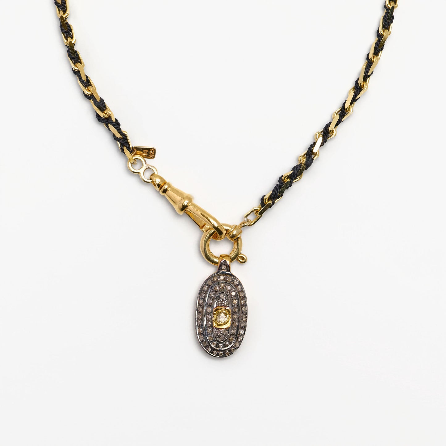 N°951 Diamond Medallion Necklace