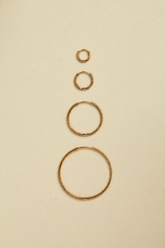 Textured Round Clicker Hoop