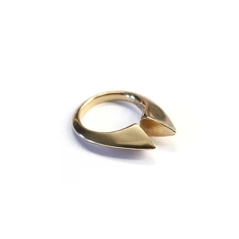 Double Peak Ring