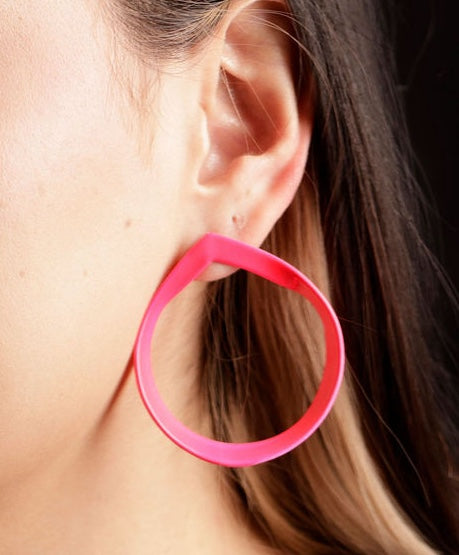 open weave hoop on model