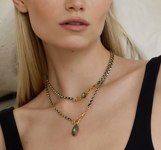 N°951 Diamond Medallion Necklace