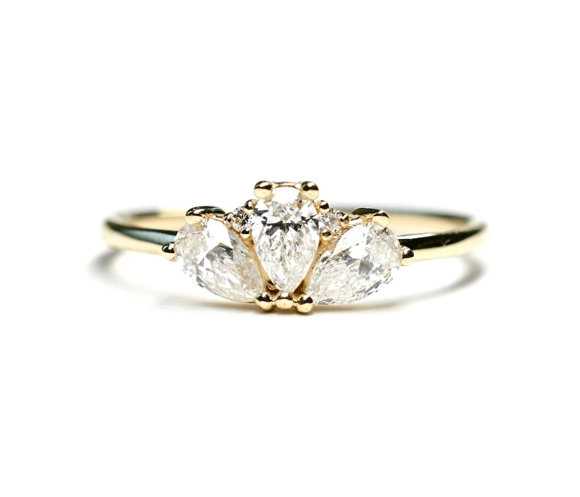 Ava Diamond Ring