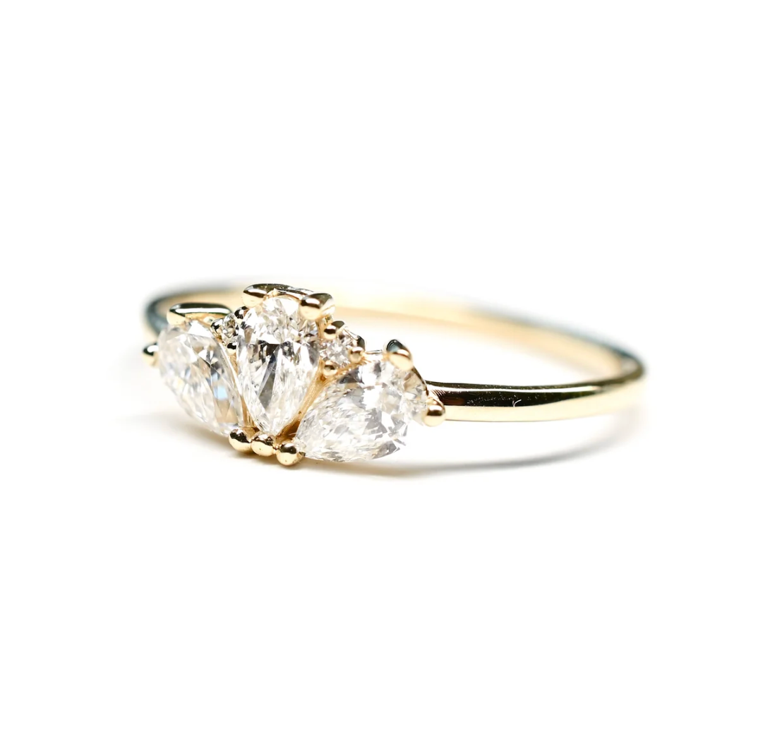 Ava Diamond Ring