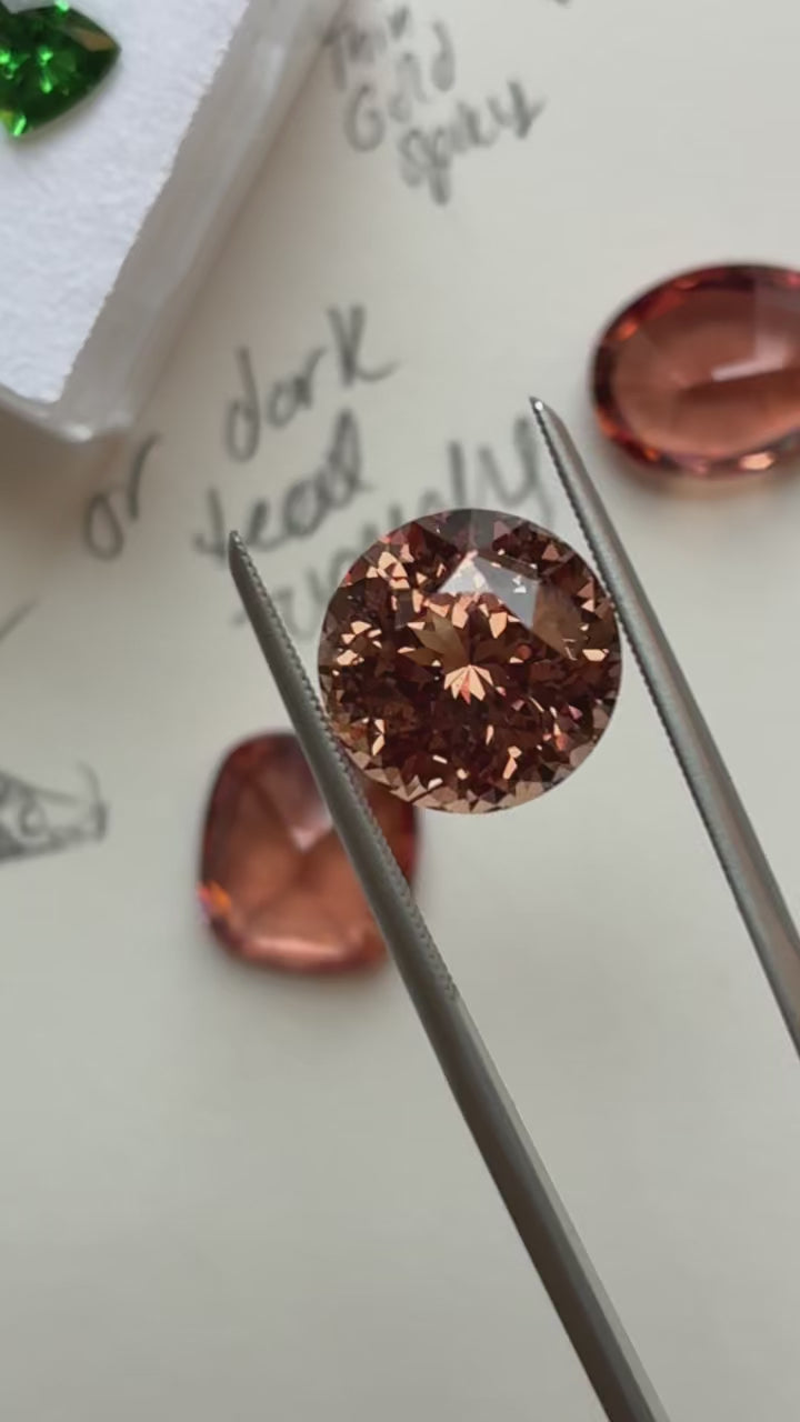 Load and play video in Gallery viewer, Fancy Round Malaya Garnet
