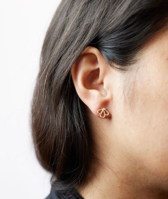 Mini Orchid Single Stud