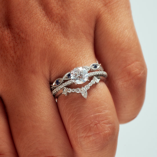 Load image into Gallery viewer, Signature Solitaire - Diamond + 14k White Gold
