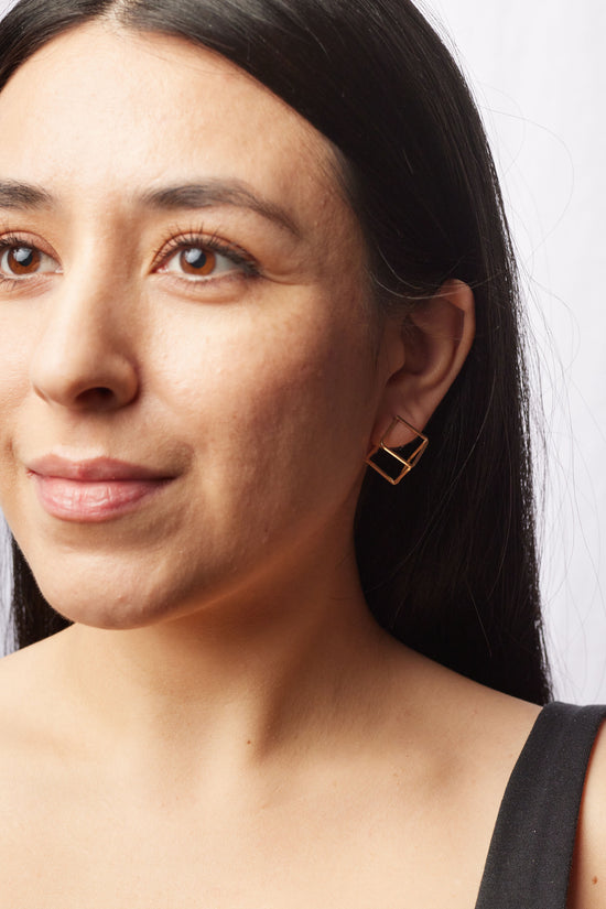 Small Gold Nabi Cube Earrings