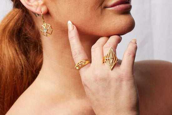 Fiafia Earrings