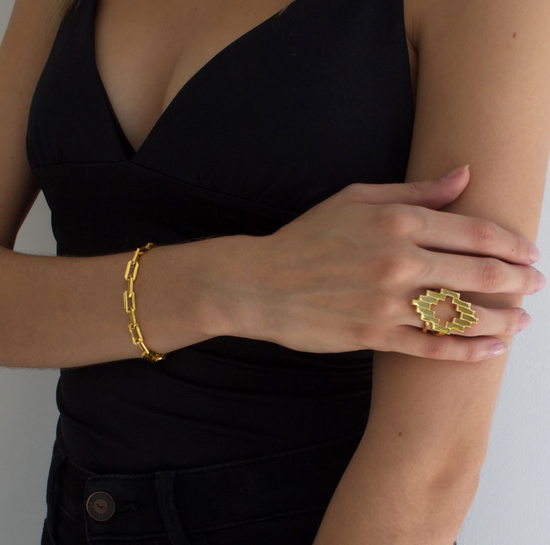 model wearing the sol link bracelet.