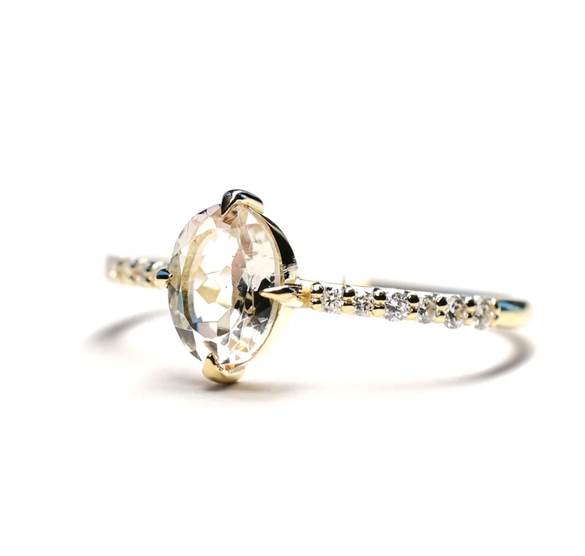 Load image into Gallery viewer, a side view of the crystal tourmaline solitaire ring on a white background

